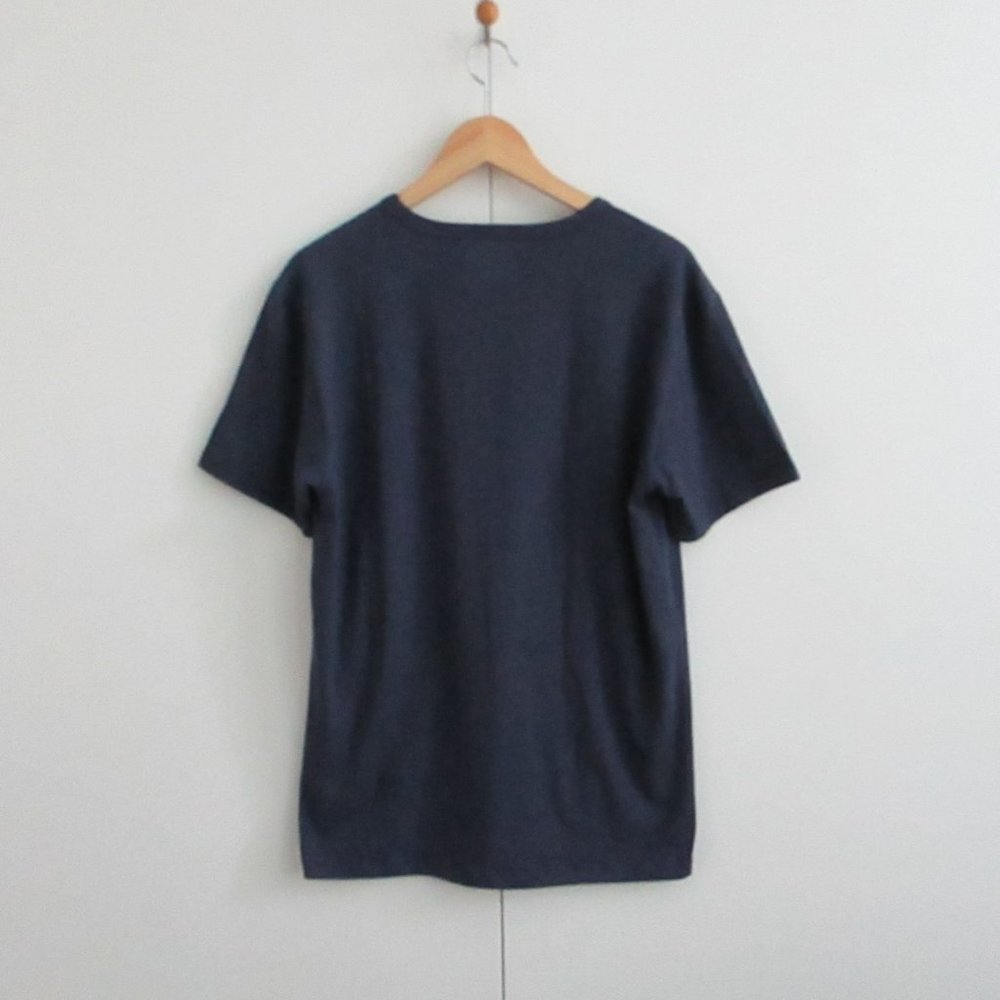 Joe's Jeans Tshirt Navy Vneck Size Large - Picture 7 of 9